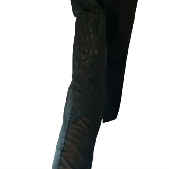 90 Degree Mesh Legging Capris Size XS - Picture 4 of 4